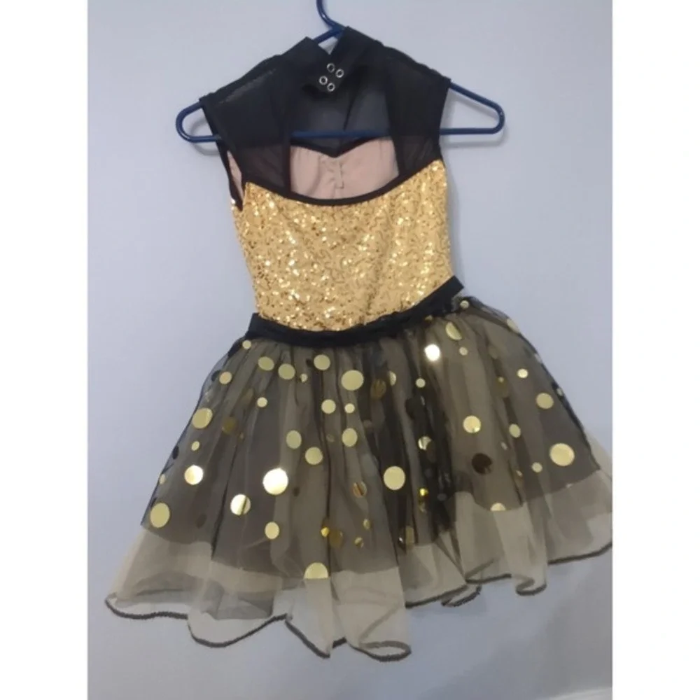Weissman dance costume
